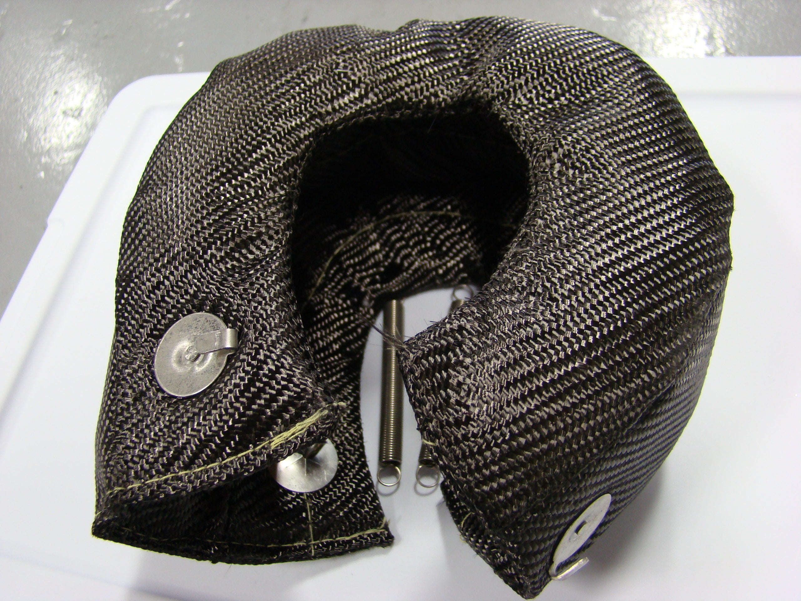 Hiwowsport T4 Carbon Fiber Turbo Heat Shield – Turbocharger Blanket Cover Wrap (Black/Titanium, TB-C2SS-T4)