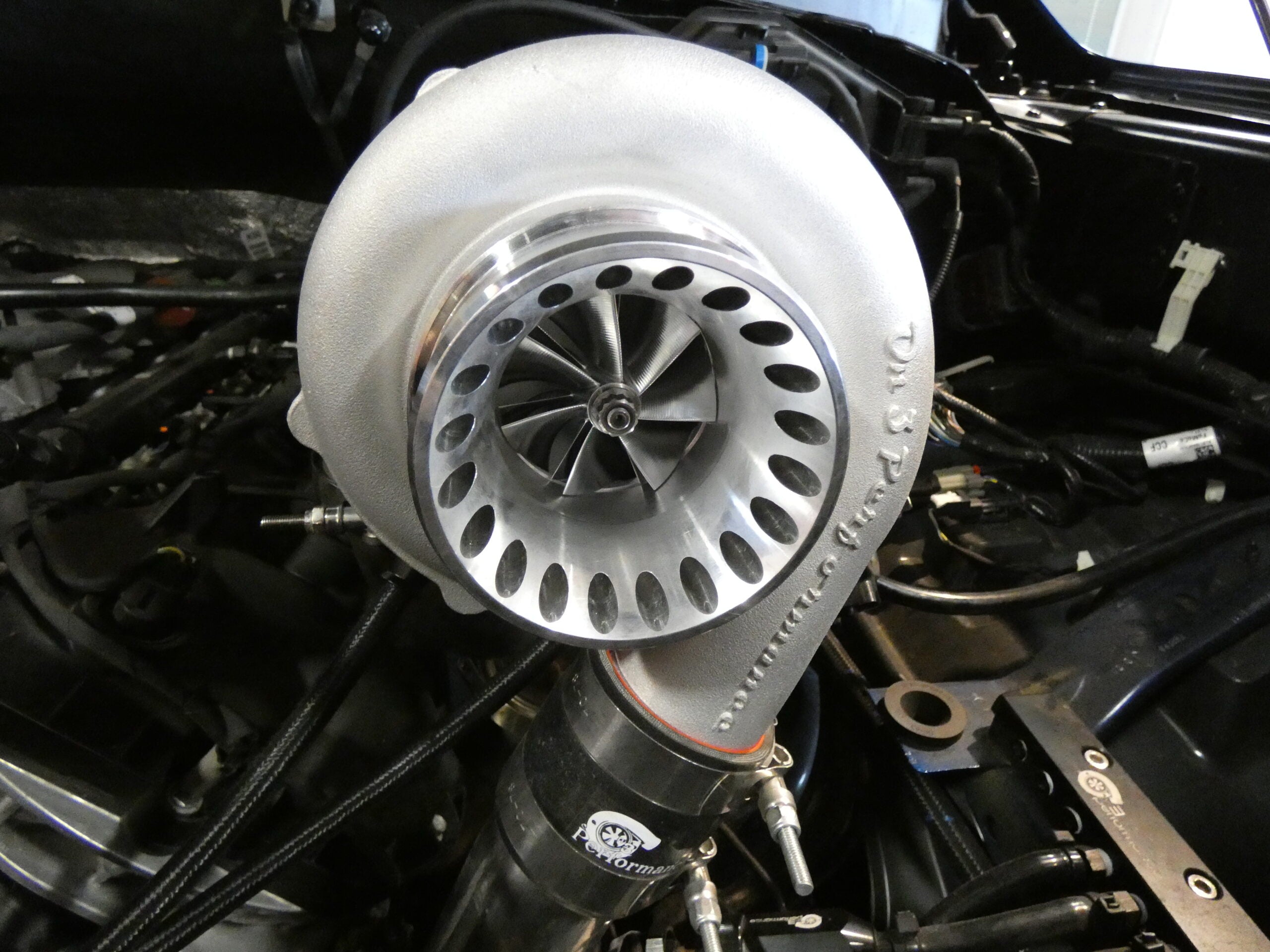 6766x Turbocharger -*Oil-Less* T4 V-Band Billet Wheel / Dual